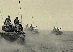 Israeli tanks on the move in the Sinai desert